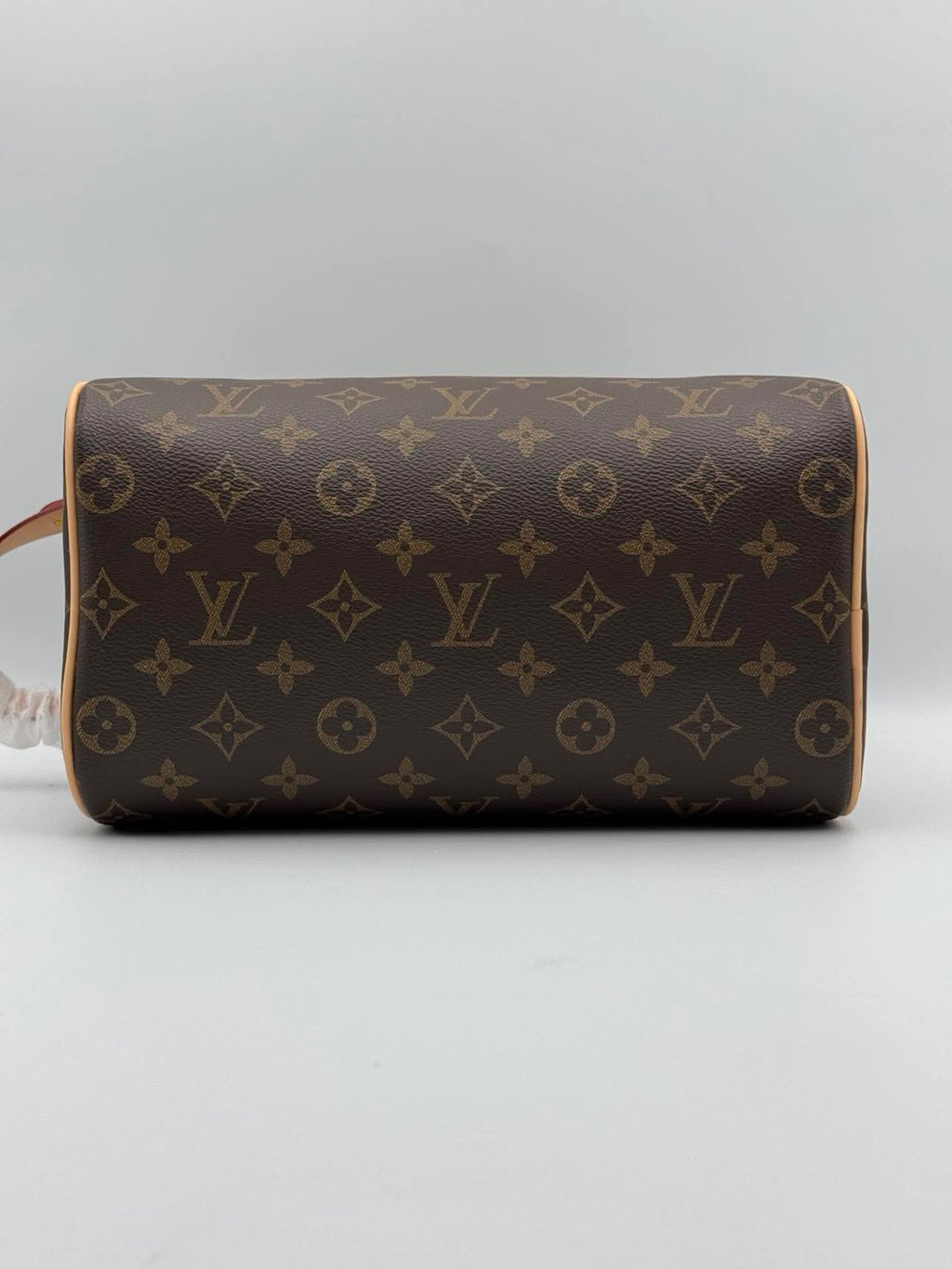 L-Toiletry Monobrown - Studio 1