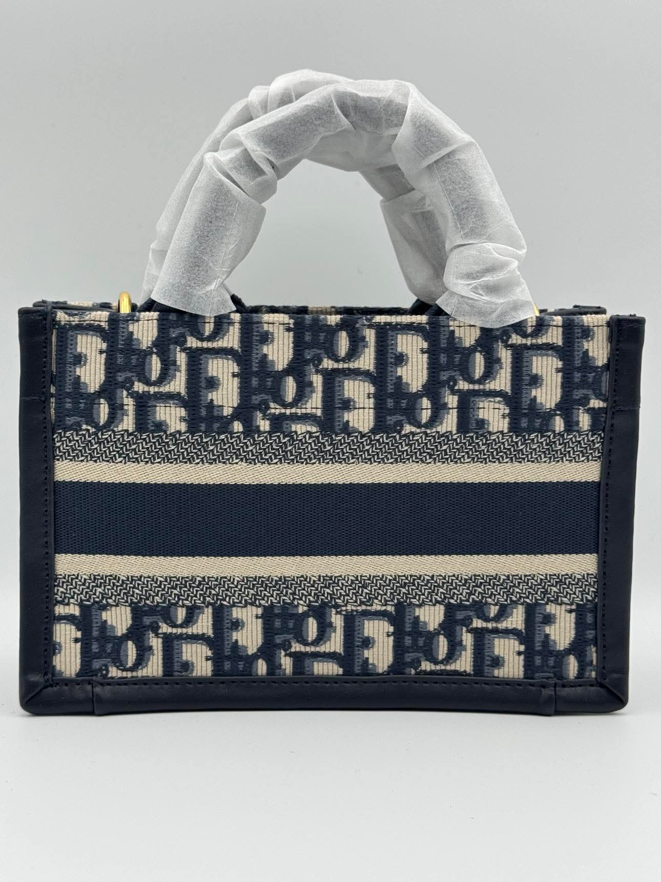 CD-Mini Tote- Studio 1