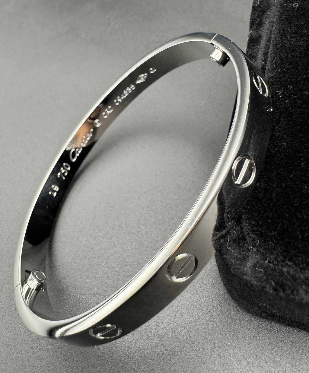 C- LoveBangle - Accessories