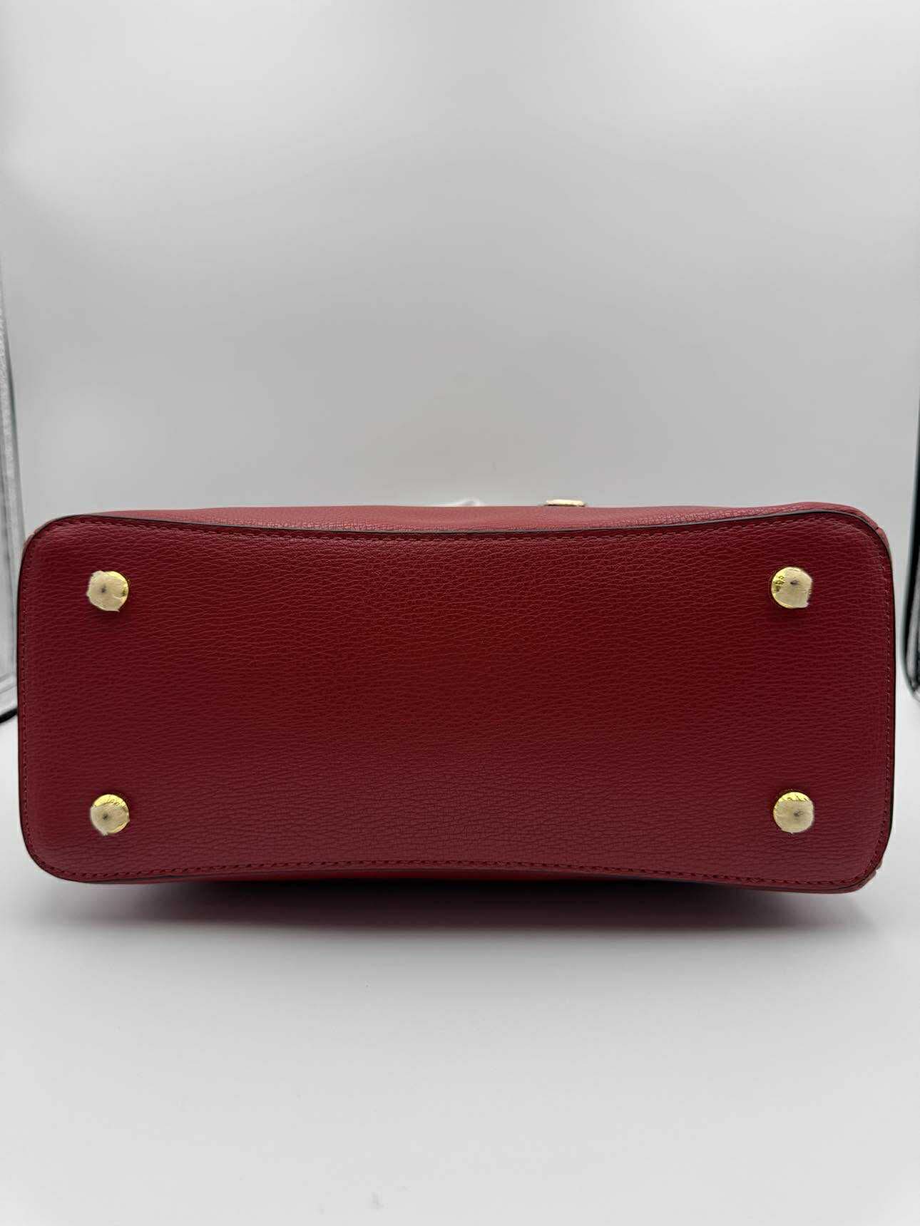 PR-Handbag Red - Studio 1
