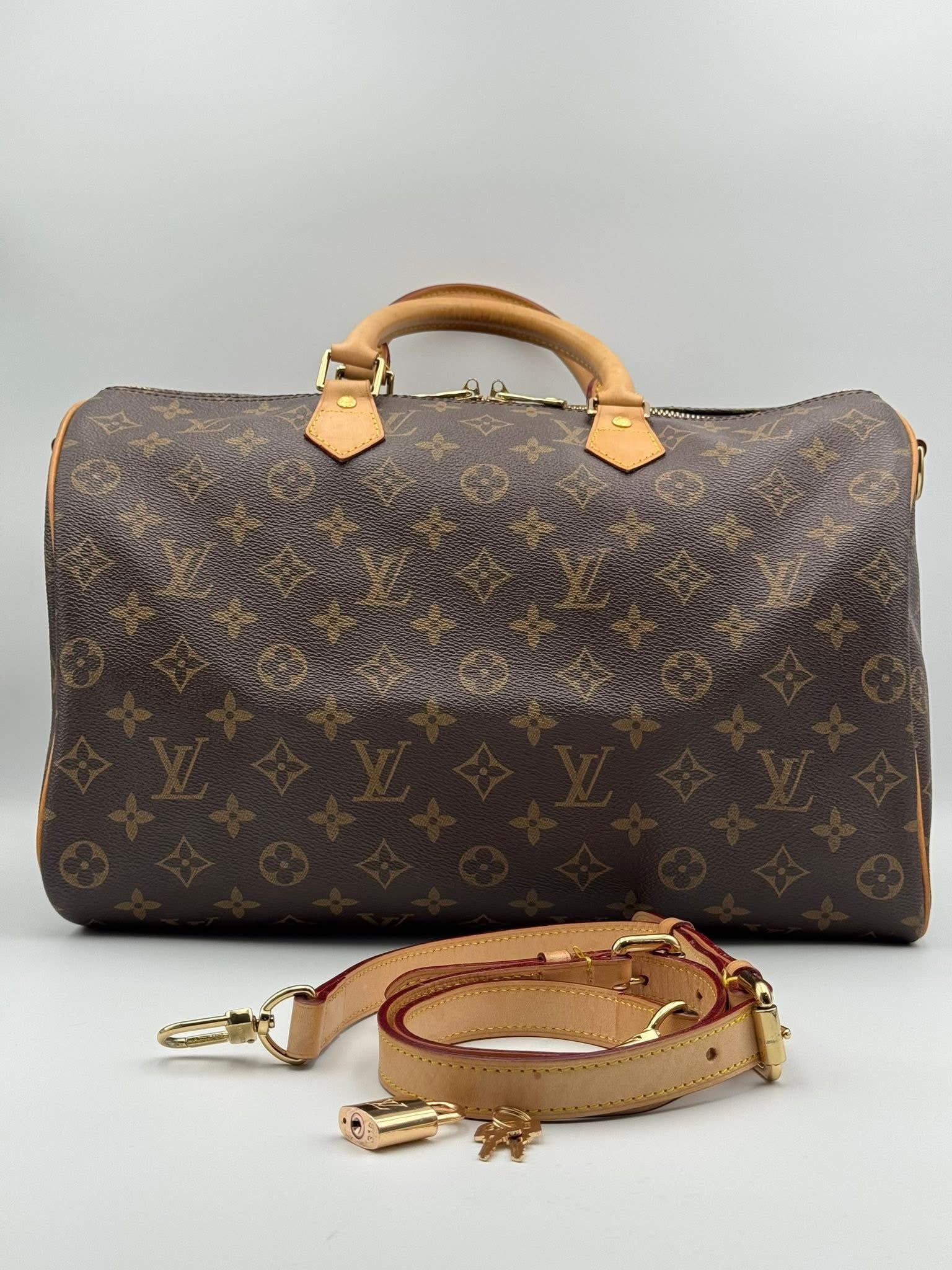 L-Bandou 35CM- PRE-loved