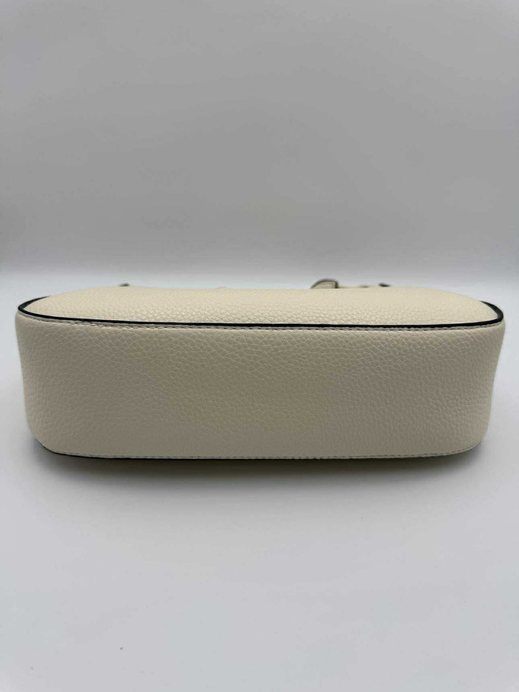 PR- Crossbody White- Studio 1