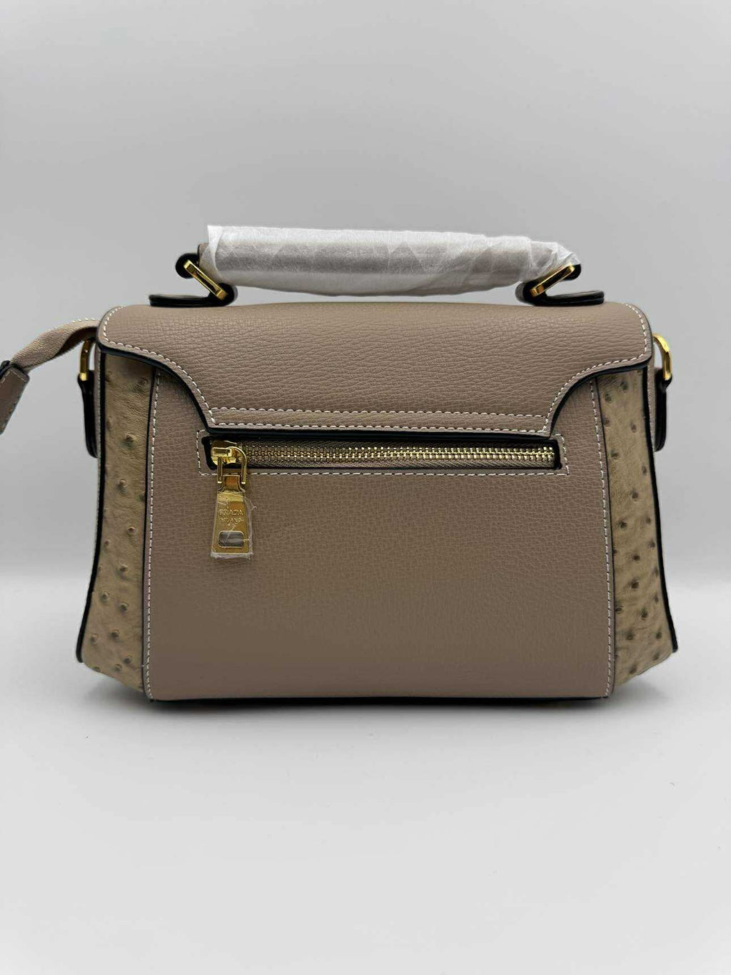 PR-Crossbody Apricot - Studio 1