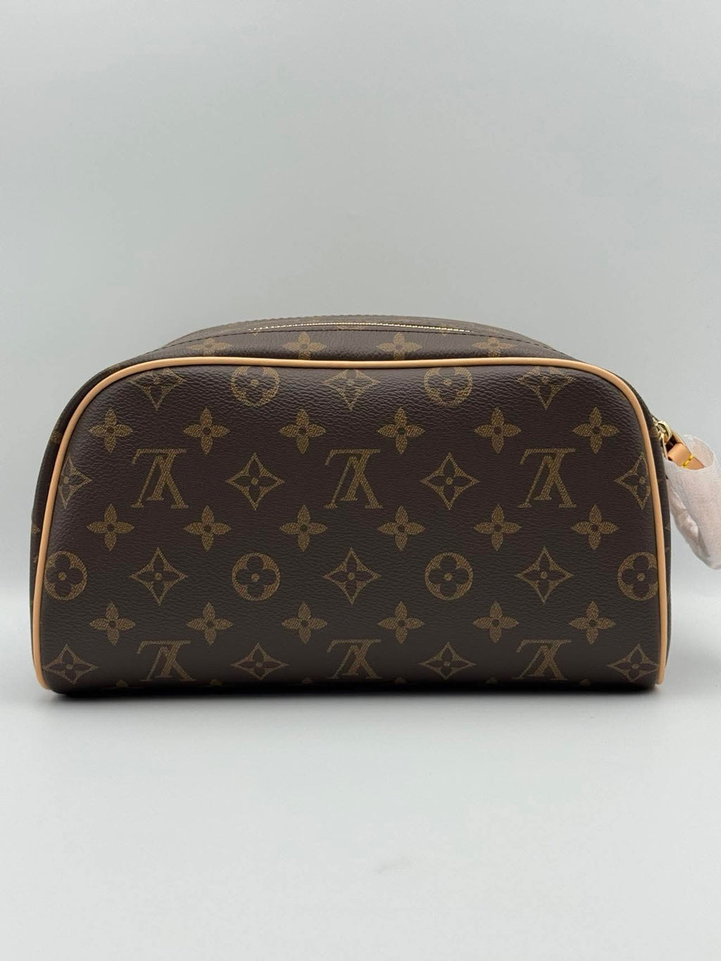 L-Toiletry Monobrown - Studio 1